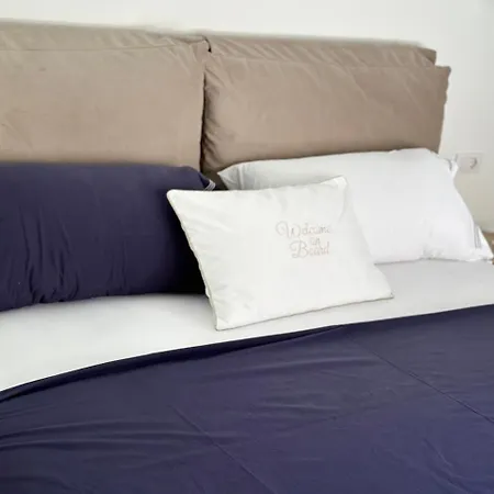 בית אירוח Ostriche & Champagne Coast פאלאסה